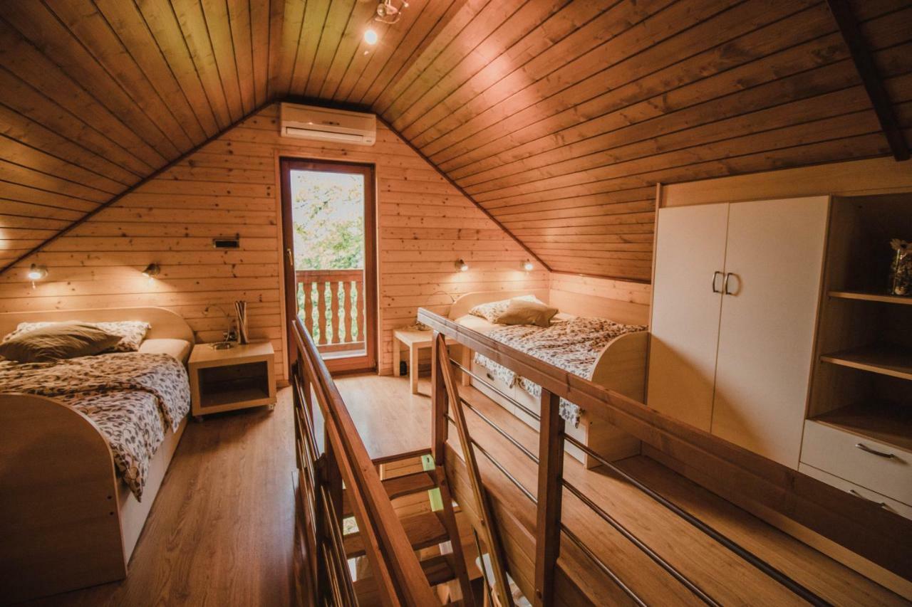 Pluznje Lazec Country House 빌라 외부 사진